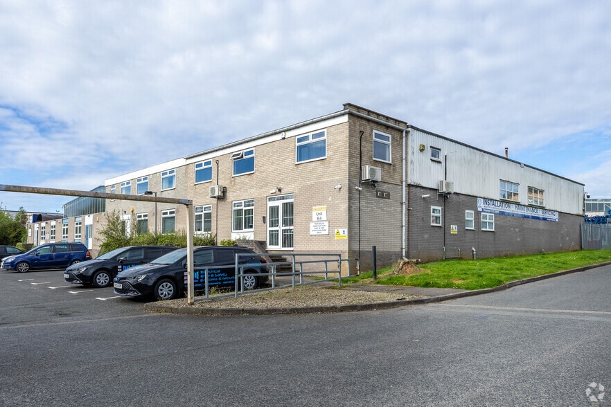Halesfield 5, Telford to rent - Building Photo - Image 2 of 2
