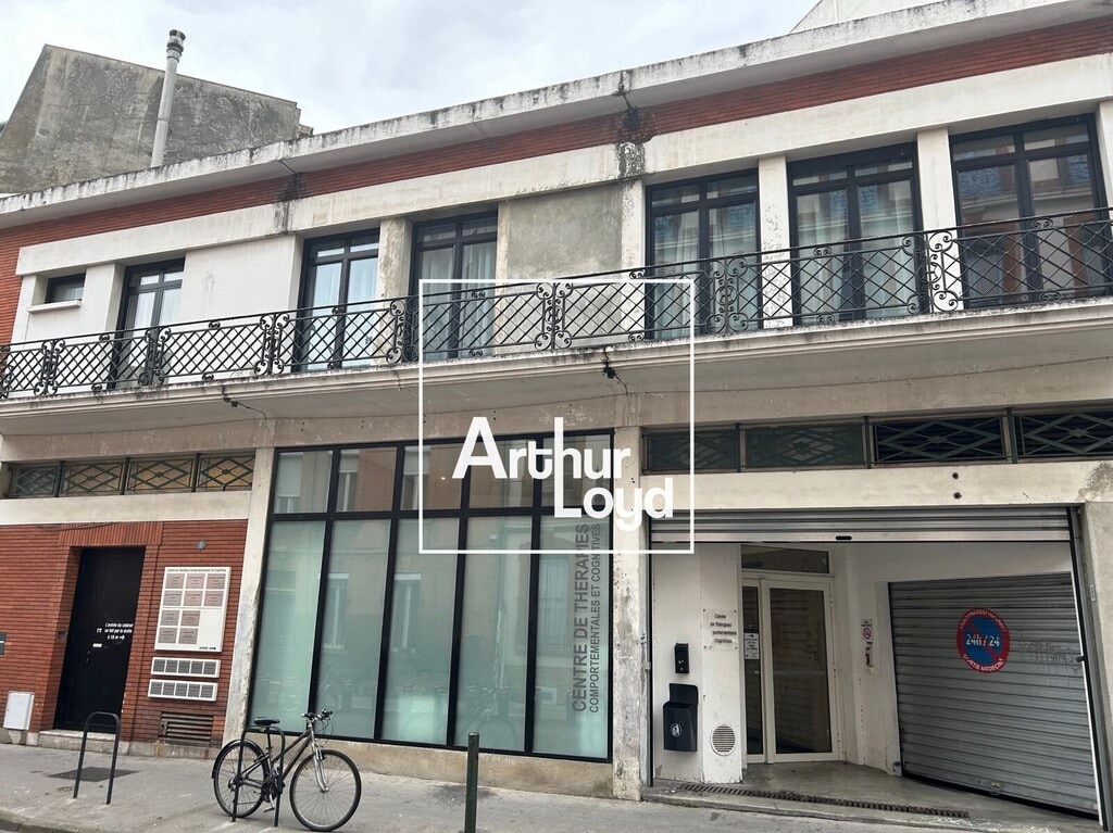 Vente Bureaux 550 m² - Photo 1