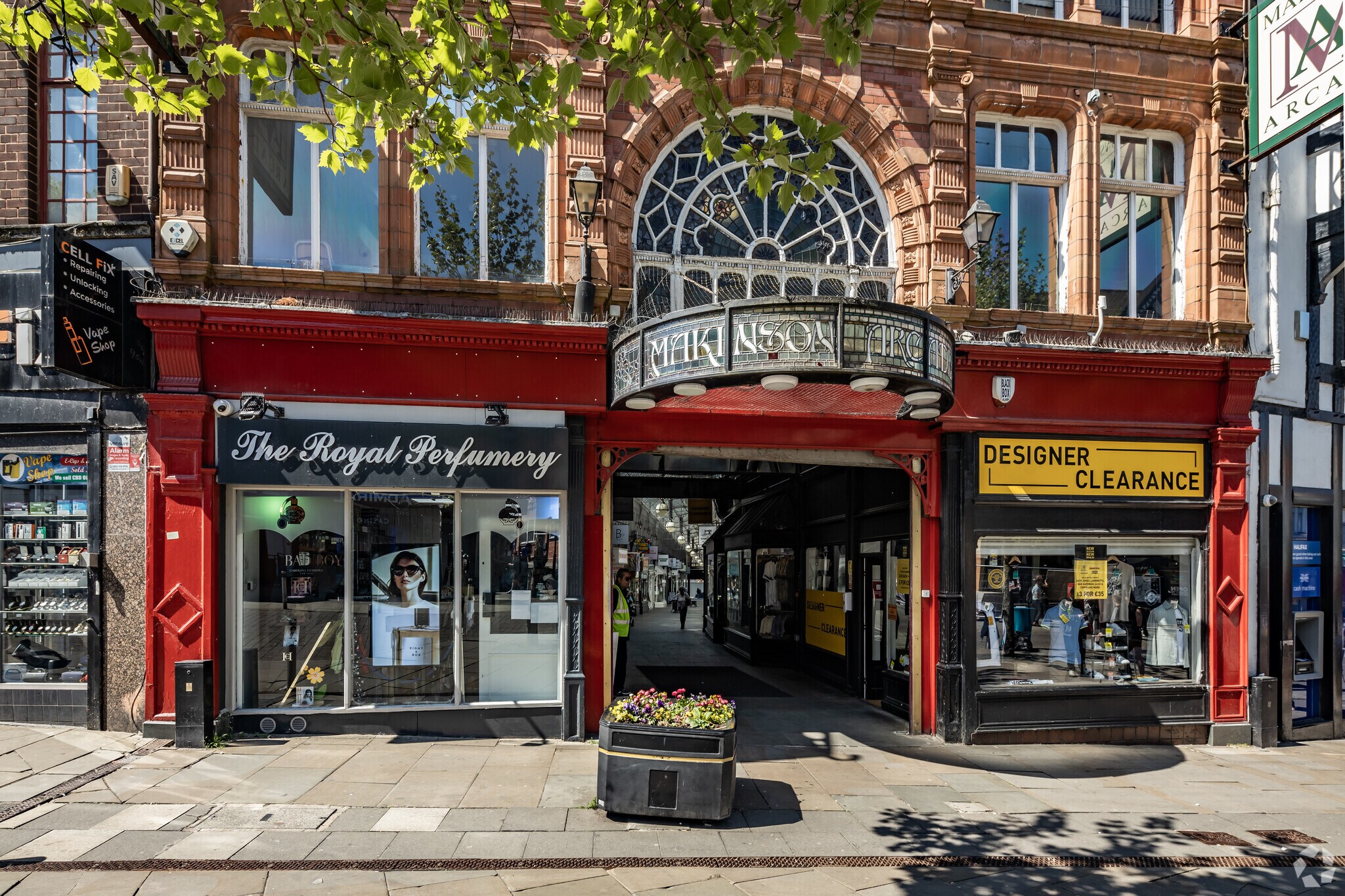Makinson Arcade, Wigan for sale Primary Photo- Image 1 of 1