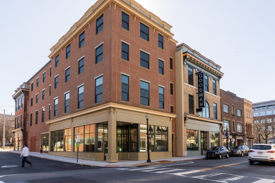 30-32 E 3rd St, Bethlehem, PA to rent - Building Photo - Image 1 of 7