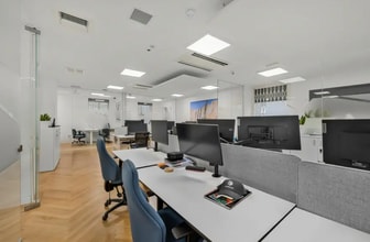 10-11 Park Pl, London to rent Interior Photo- Image 2 of 3
