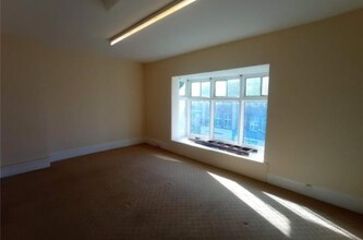 160 High St, Southend On Sea for rent Interior Photo- Image 2 of 2