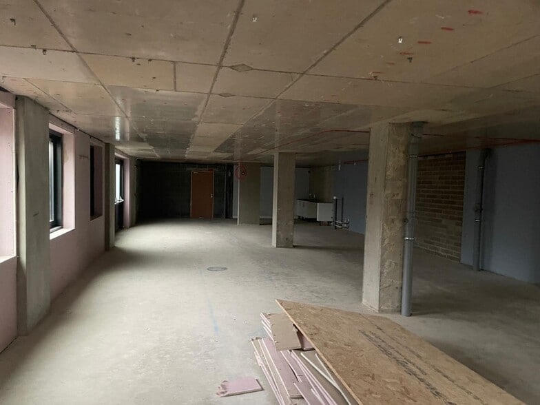 Rackfield Pl, Bath to rent - Interior Photo - Image 2 of 9