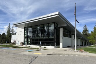 751 W Hanley Ave, Coeur d'Alene, ID for rent Building Photo- Image 1 of 6