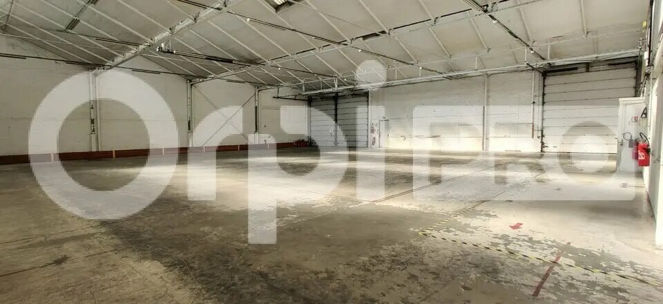 Light Industrial in Massy to rent - Building Photo - Image 3 of 6