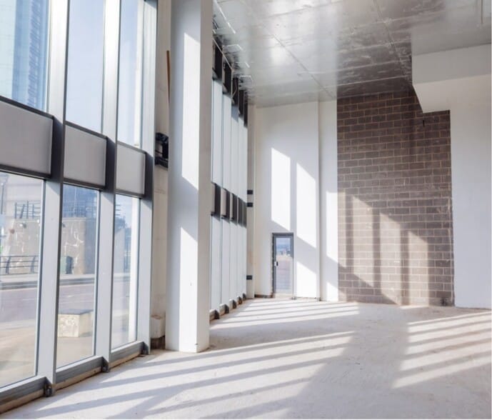 1 William Jessop Way, Liverpool to rent - Building Photo - Image 3 of 3