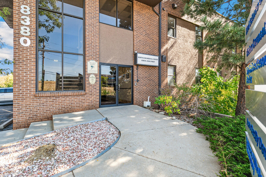 North Zuni Medical Center and Vacant Lot portfolio of 2 properties for sale on LoopNet.co.uk - Building Photo - Image 1 of 60