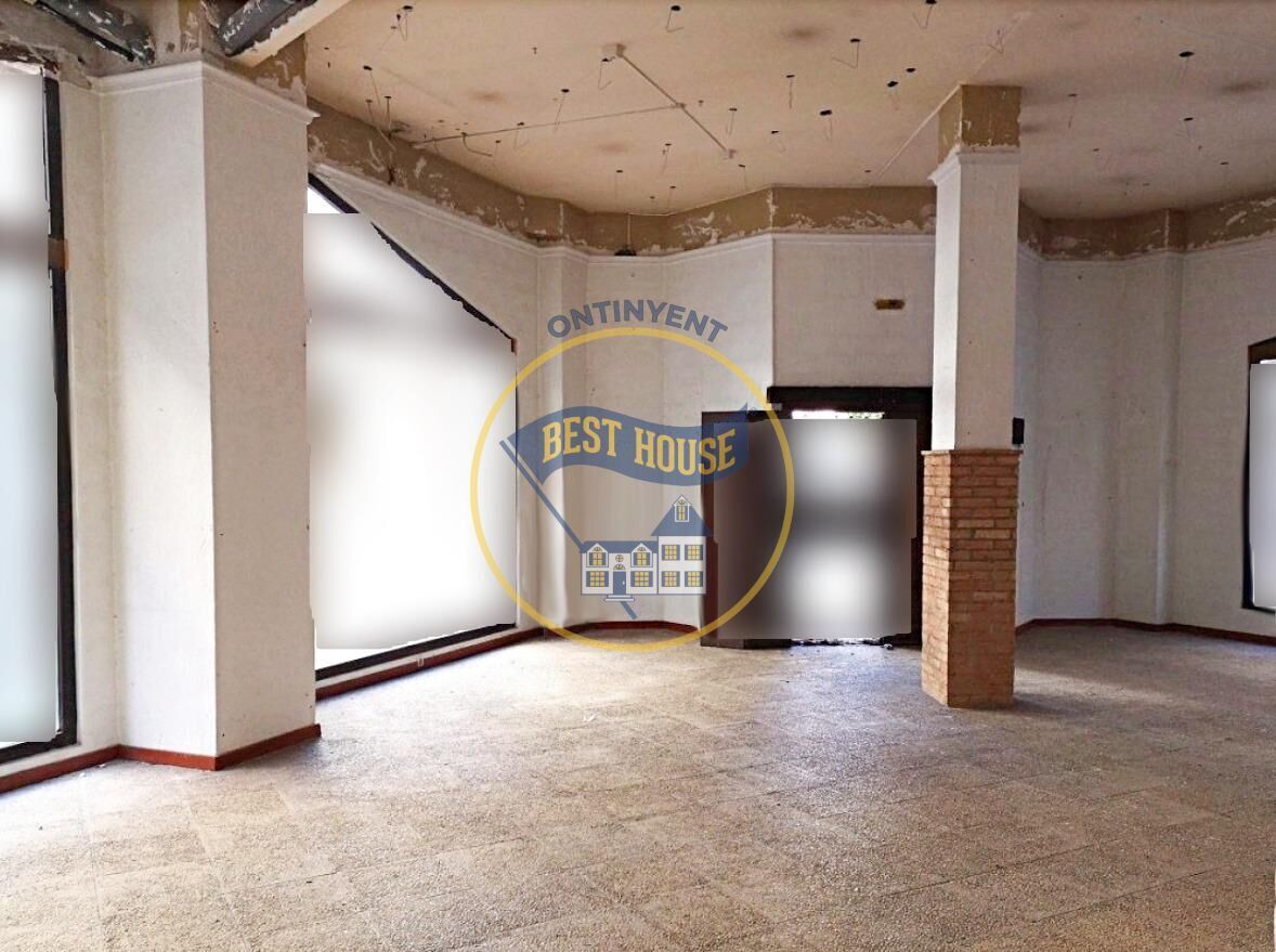 Retail in Ontinyent, Valencia to rent Building Photo- Image 1 of 3
