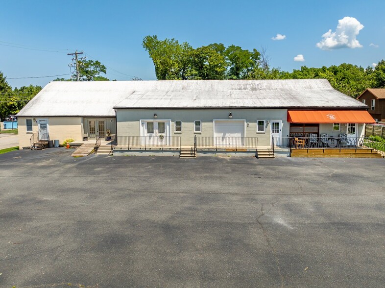 204 Banjo Ln, Centreville, MD for sale - Building Photo - Image 3 of 14