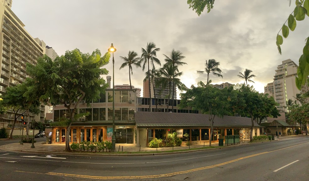 2310 Kuhio Ave, Honolulu, HI for rent - Building Photo - Image 1 of 4