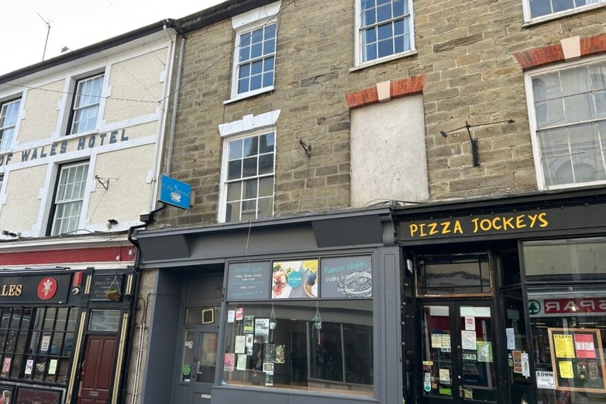 3 Market Strand, Falmouth for sale - Primary Photo - Image 1 of 3