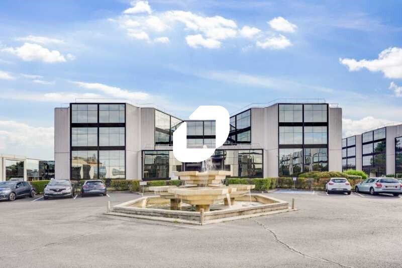 Office in Argenteuil to rent Building Photo- Image 1 of 26