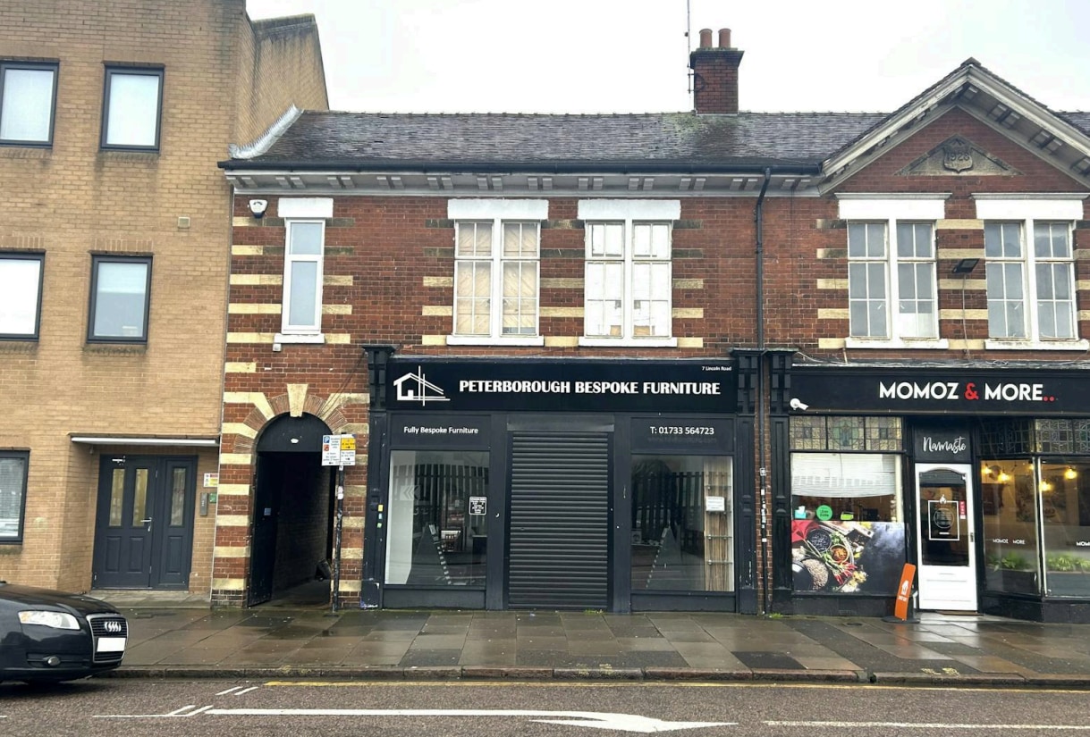 7 Lincoln Rd, Peterborough to rent Primary Photo- Image 1 of 9