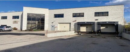 7840 W Hicks St, Milwaukee, WI for rent Building Photo- Image 1 of 5