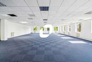 More details for Rue Des Vanesses, Villepinte - Light Industrial to Rent
