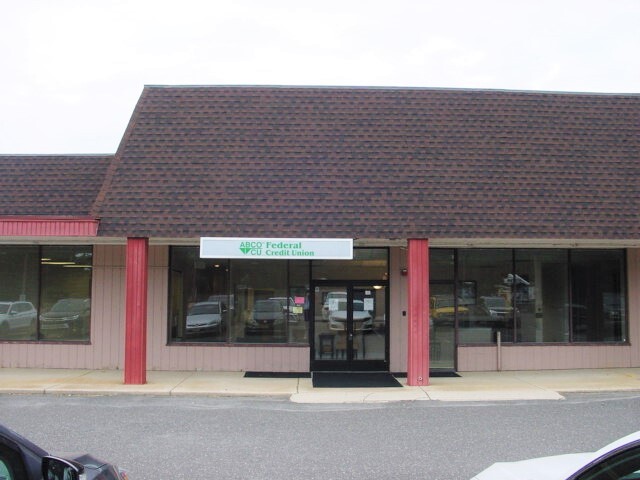 621 Beverly Rancocas Rd. Unit 1H, 1G, 1F portfolio of 3 properties for sale on LoopNet.co.uk - Building Photo - Image 3 of 12