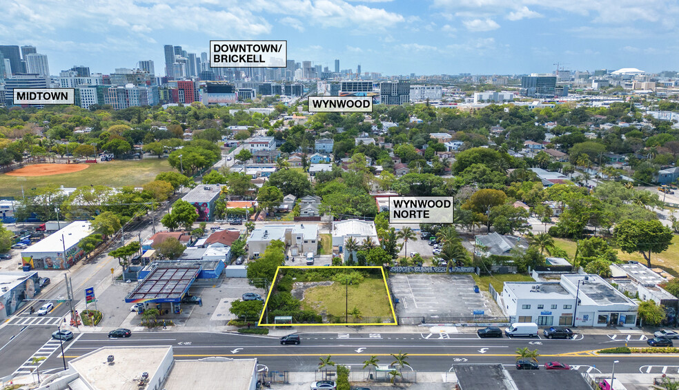 228-234 NW 36th St, Miami, FL for rent - Primary Photo - Image 1 of 6