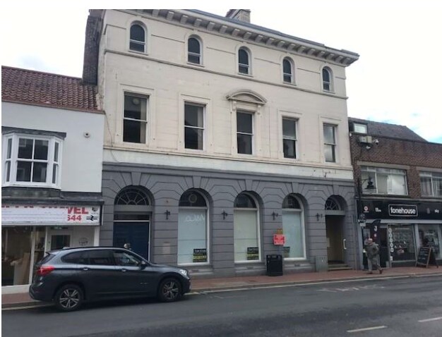 61 Market Pl, Driffield for sale Building Photo- Image 1 of 1