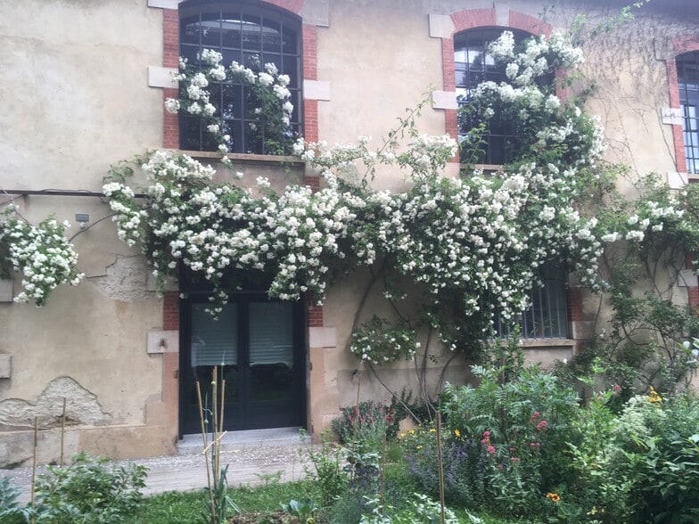 3 Chemin De Taffignon, Chaponost for sale - Primary Photo - Image 1 of 14