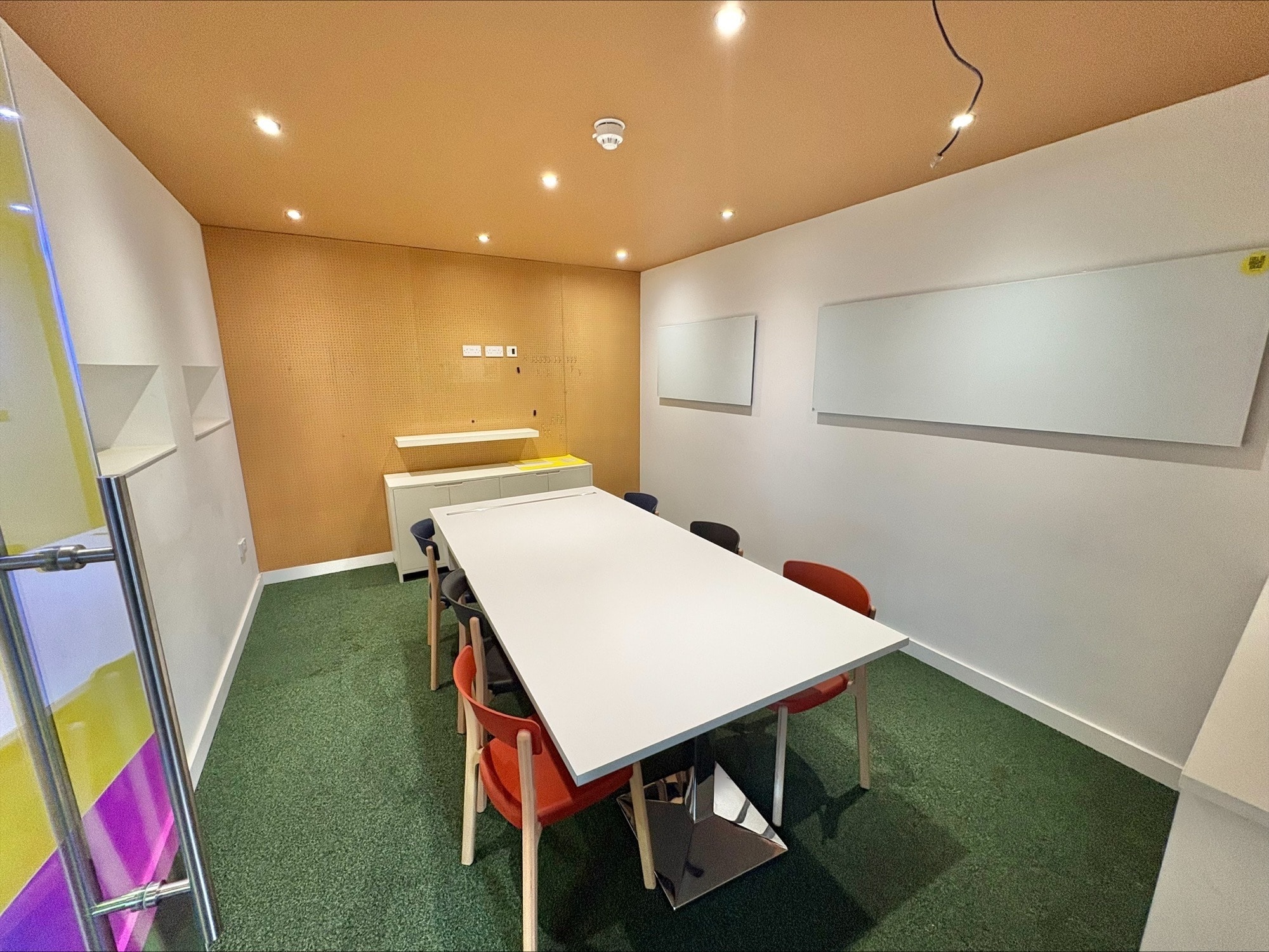 15 Stanley St, Manchester to rent Interior Photo- Image 1 of 5