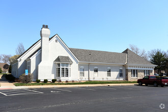 12760 W 87th Street Pky, Lenexa, KS for sale Building Photo- Image 1 of 1