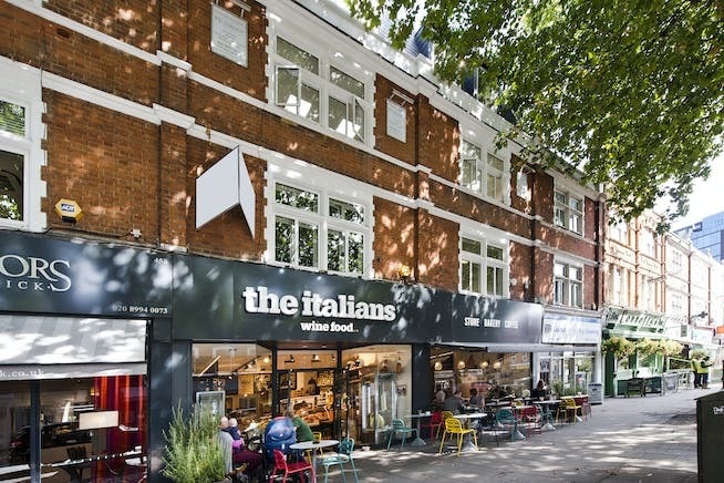 454-458 Chiswick High Rd, London to rent - Building Photo - Image 2 of 4