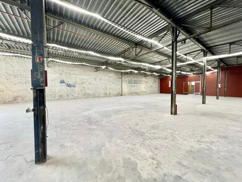 Office in Saint-Maur-des-Fossés to rent - Building Photo - Image 2 of 7