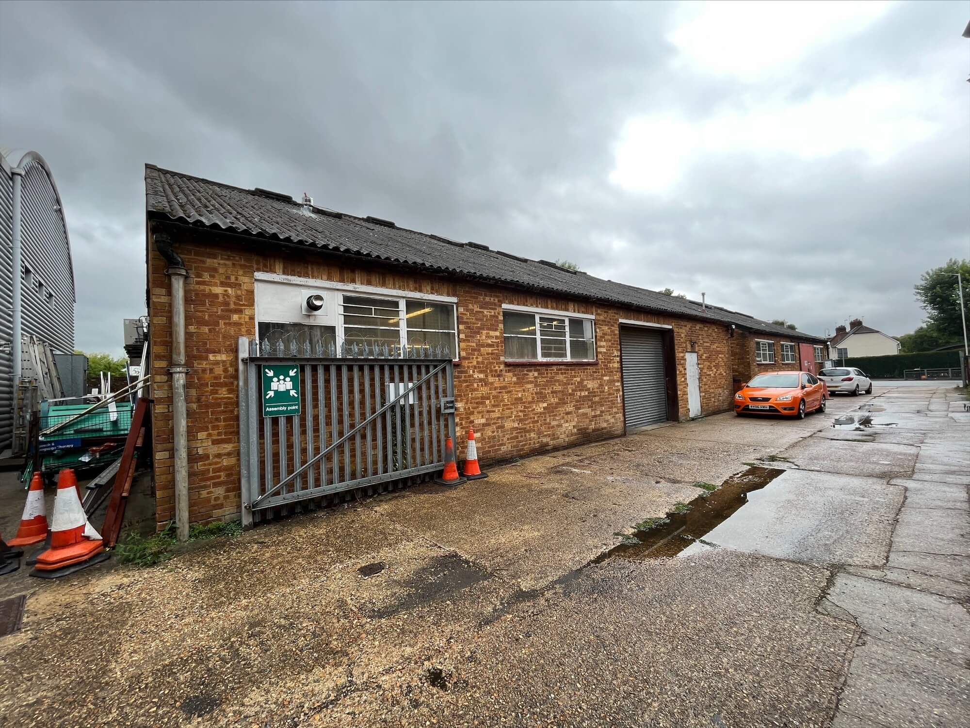 3 Rockingham Rd, Uxbridge for sale Building Photo- Image 1 of 1