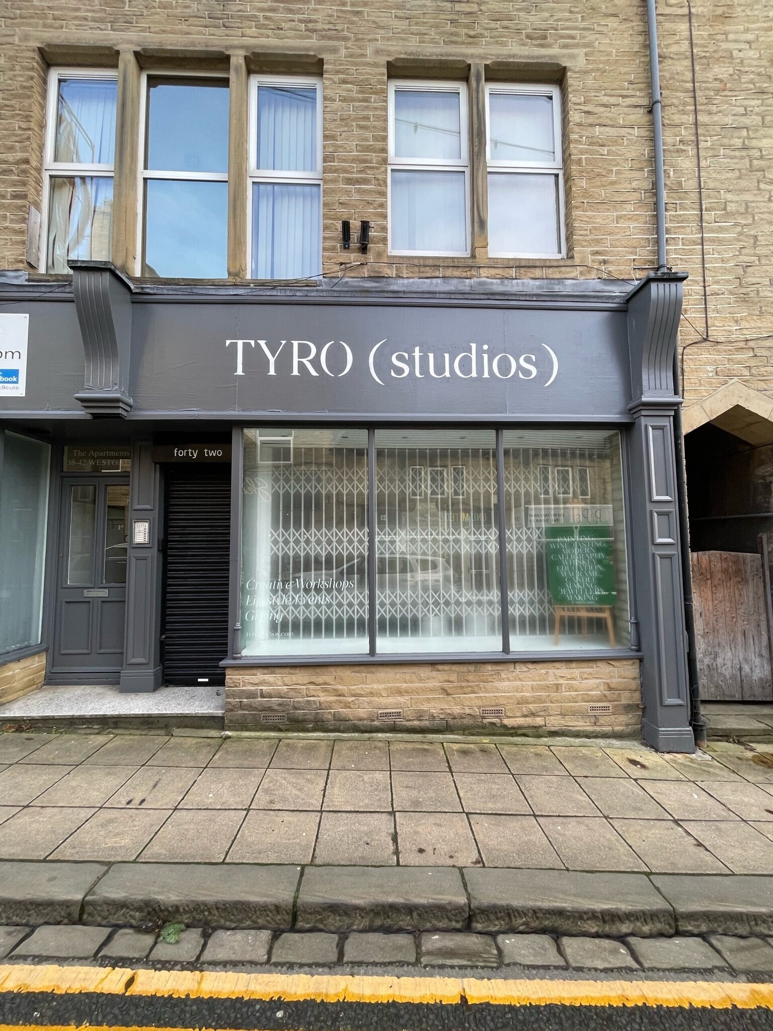 42 Westgate, Shipley to rent Primary Photo- Image 1 of 2