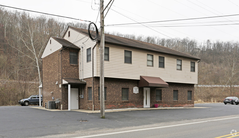 295 Millers Run Rd, Bridgeville, PA for sale - Primary Photo - Image 1 of 1