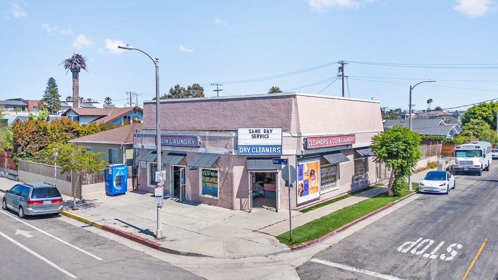 402 Rose Ave, Venice, CA for rent - Building Photo - Image 1 of 6