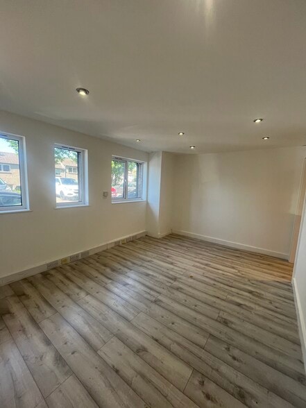 Wallyford Industrial Estate, Wallyford to rent - Building Photo - Image 3 of 3