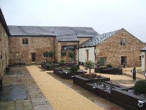 6 Salesbury Hall Rd, Ribchester to rent Primary Photo- Image 1 of 2