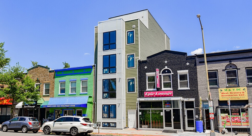 4811 Georgia Ave NW, Washington, DC for sale - Building Photo - Image 1 of 6