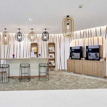 9 Quai Du Président Paul Doumer, Courbevoie to rent Interior Photo- Image 2 of 13