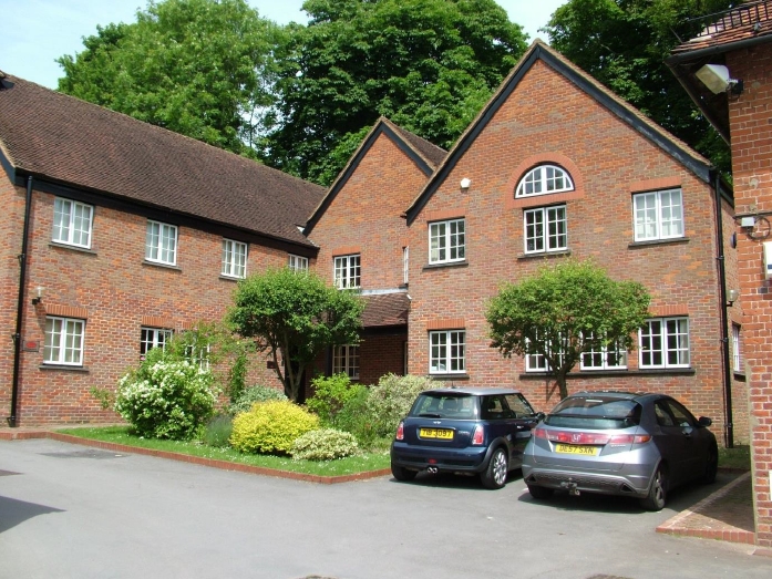 Church St, Chesham for sale - Primary Photo - Image 1 of 1