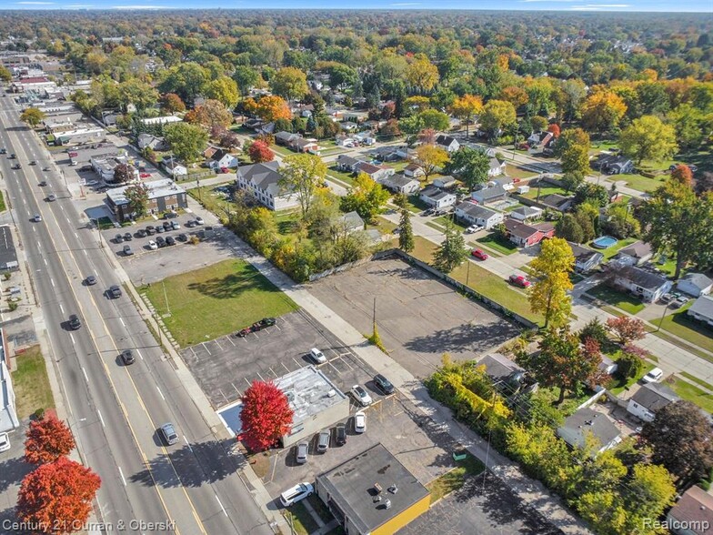 30759 Ford Rd, Garden City, MI for sale - Building Photo - Image 3 of 4