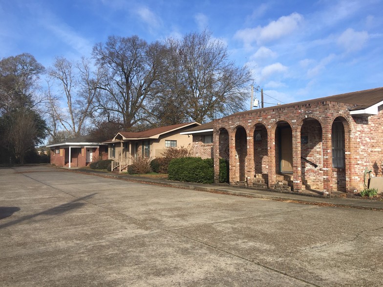 224 S Church St, Brookhaven, MS for sale - Primary Photo - Image 1 of 1