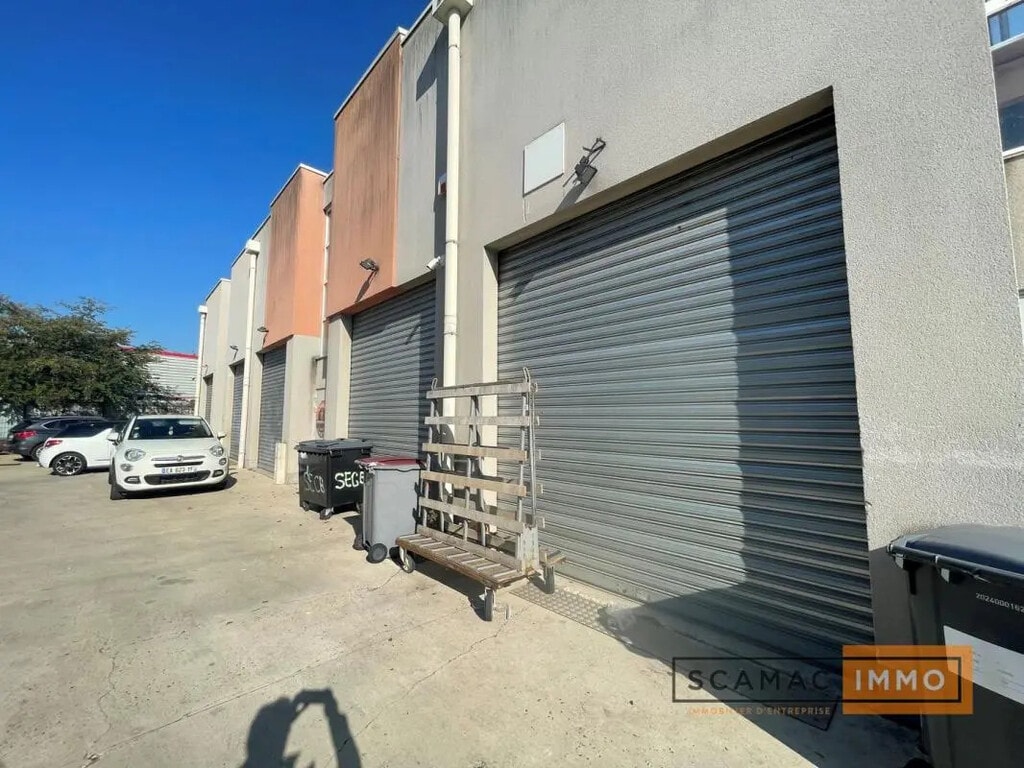 Vente Bureaux 160 m² - Photo 1