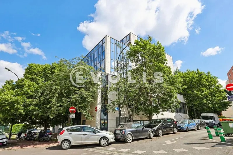 53 Boulevard De Stalingrad, Malakoff to rent - Building Photo - Image 2 of 22