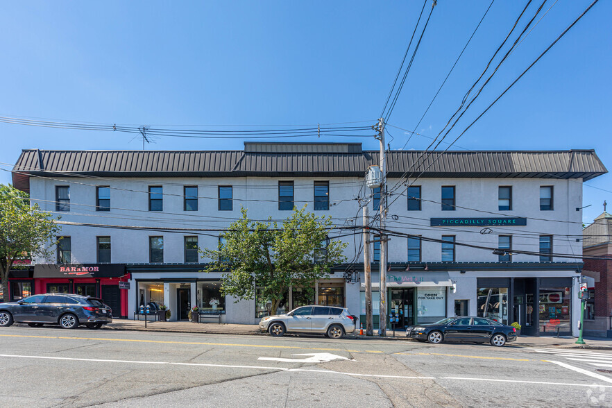 47-61 Langley Rd, Newton, MA for rent - Building Photo - Image 2 of 5