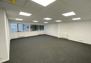 Mill Ln, Alton to rent Interior Photo- Image 2 of 3