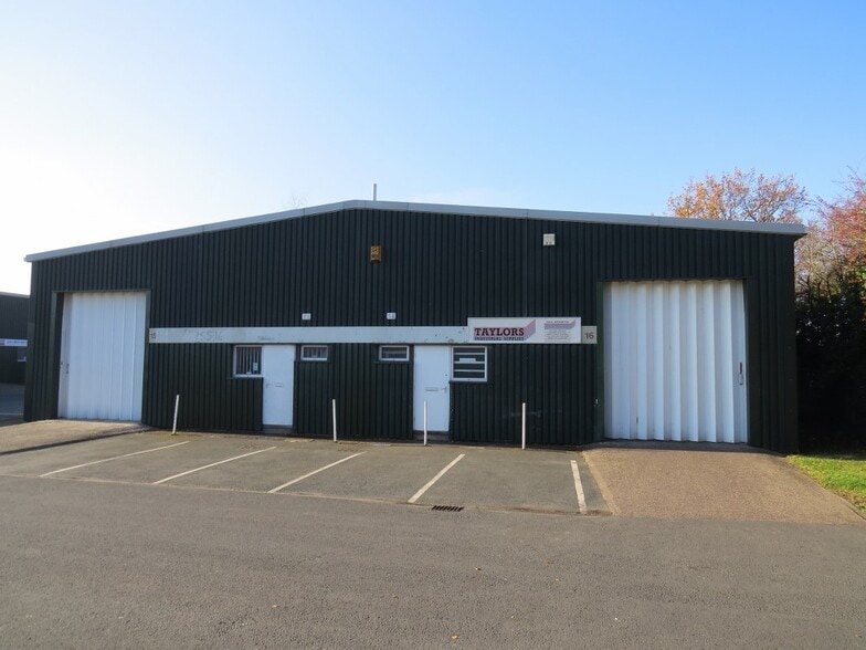 Buckholt Dr, Worcester, WR4 9ND UK