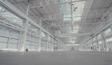 2450 W Hunting Park Ave, Philadelphia, PA to rent Interior Photo- Image 1 of 8