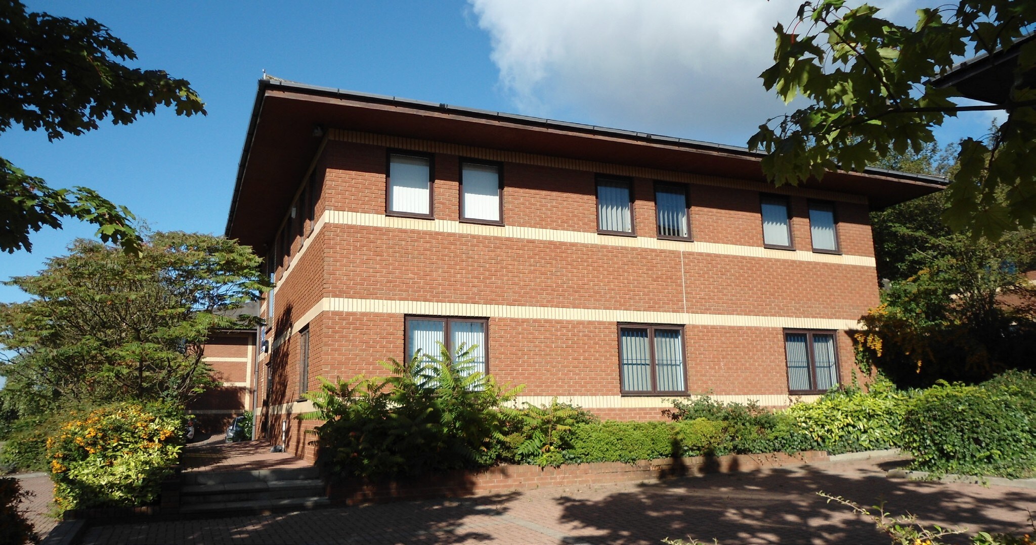 Killingbeck Dr, Leeds for sale Primary Photo- Image 1 of 1