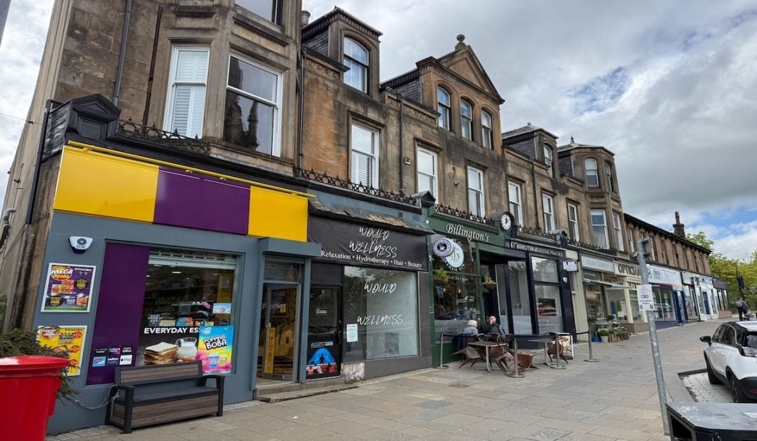 116-118 Kirkintilloch Rd, Kirkintilloch to rent Building Photo- Image 1 of 2