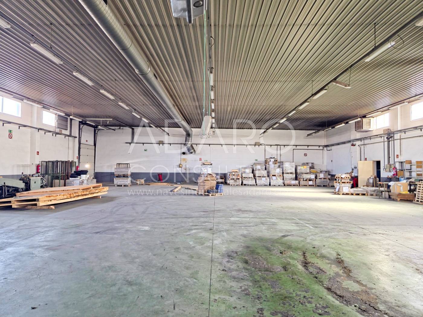 Industrial in Fuenlabrada, Madrid to rent Interior Photo- Image 1 of 10