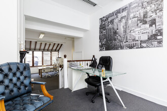 34 Upper St, London for rent Interior Photo- Image 2 of 5