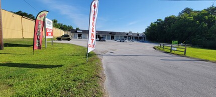 1537 Freedom Way, Hubert, NC for rent Building Photo- Image 1 of 6