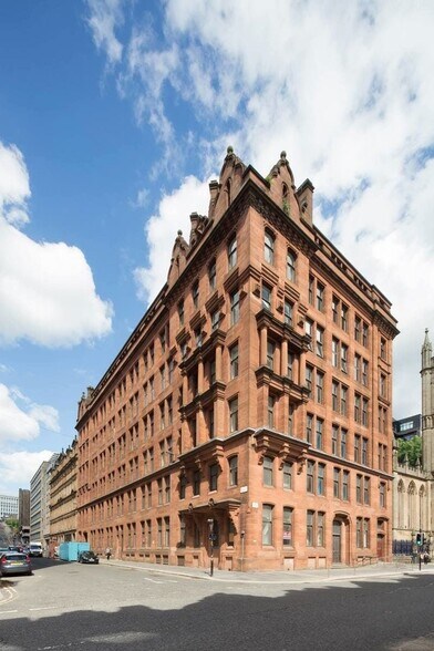 10 Montrose St, Glasgow to rent - Building Photo - Image 2 of 23